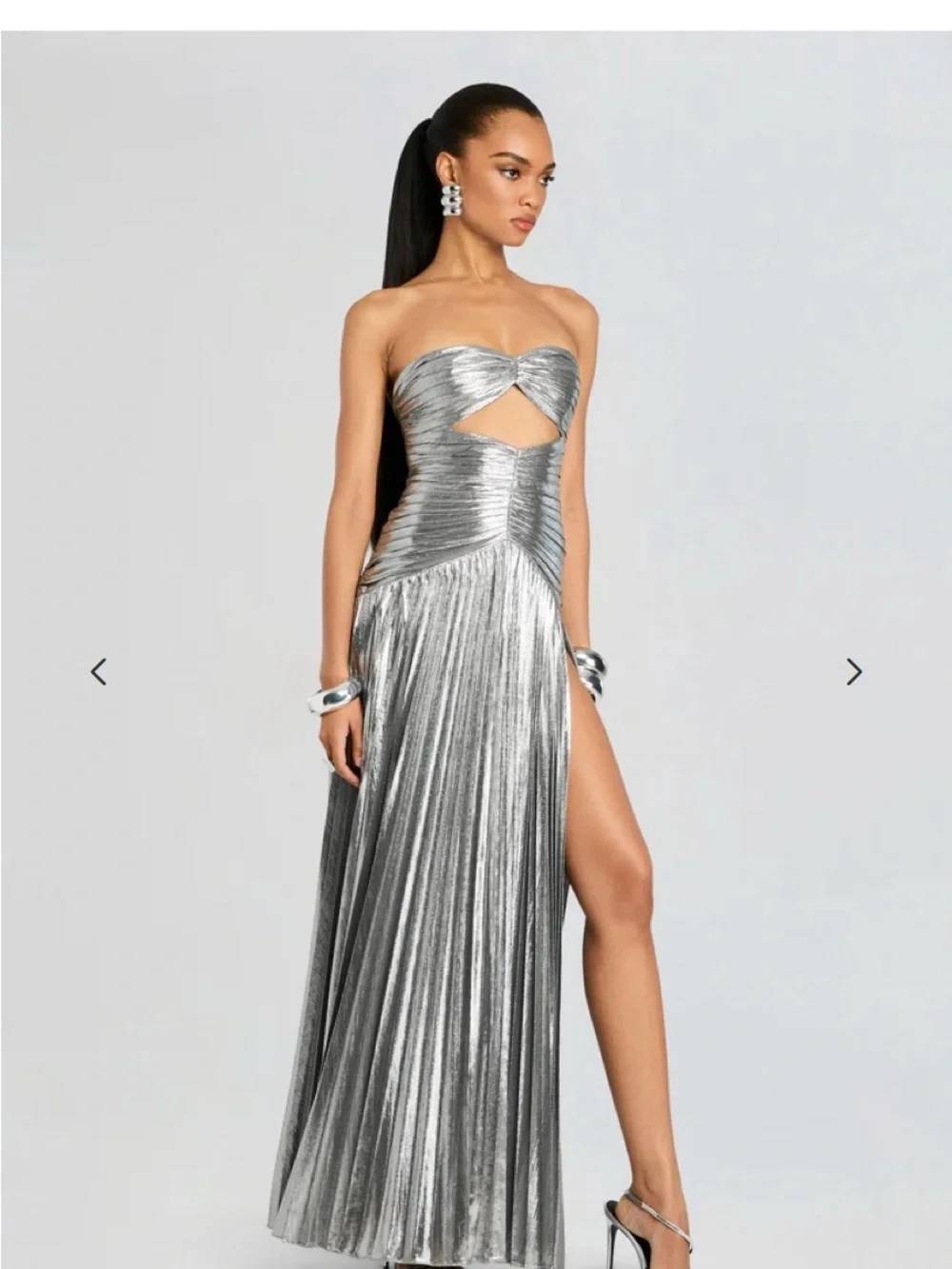 Retrofête Silver Shimmery Evening Dress - Picture 3 of 8